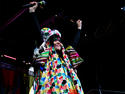 Bj&Atilde;&para;rk drums with Sigur R&Atilde;&sup3;s to 10% of Icelandic population